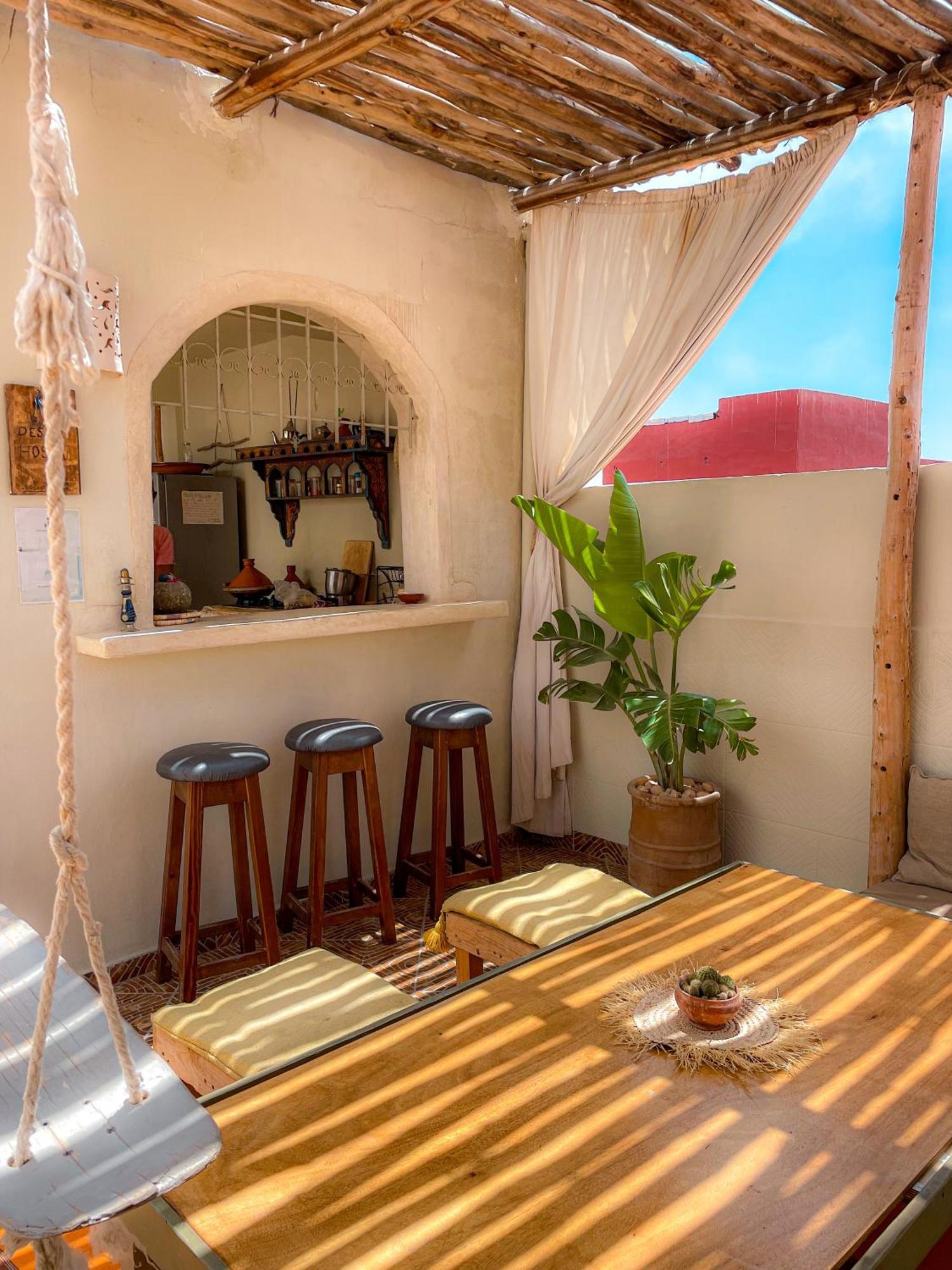 Desart Hostel Tamraght Екстер'єр фото